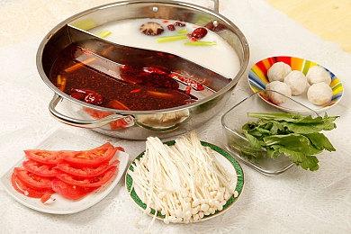 复古风格JRPG《星空之海》新短片展示治疗连招